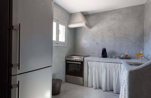 Pyrgos Villa | Luxury Santorini Villa | Villa Dean | 1 Bedroom | Children Older than 12Y are.