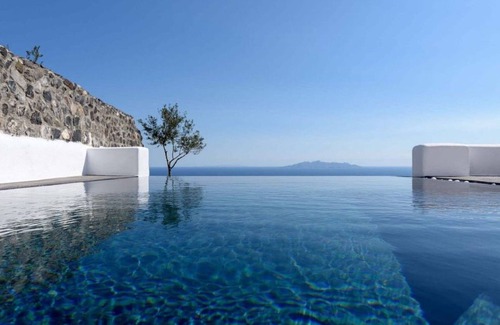 Pyrgos Villa | Luxury Santorini Villa | Villa Dean | 1 Bedroom | Children Older than 12Y are.