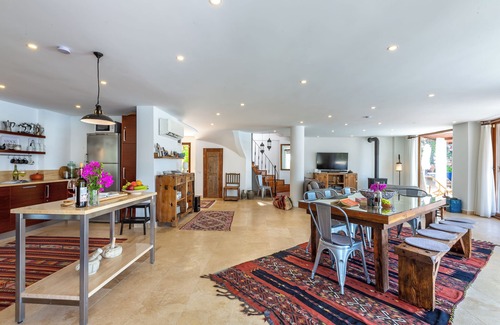 Kalkan Villa | Luxury sea front Villa with prestigious location!