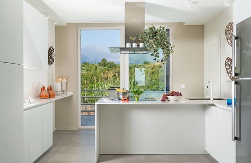 Stazzo Villa | Luxury Seafront Villa Private Pool at just 20 mt from the Sea