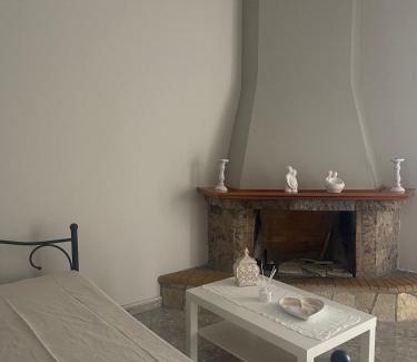 Lokroi House | Luxury seaside apartment, 3 bedrooms