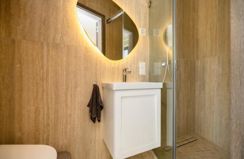 Kurzeme Apartment | Luxury Seaside Home Papės Jūra