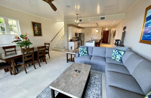 Hart Bay Condo | Luxury,Seaview condo,Jacuzzi,Kayaks,Paddle Boards,Snorkeling gear, Close to Town