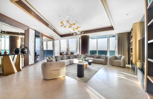 Manama Apartment | Luxury Seaview Penthouse Harbour Heights