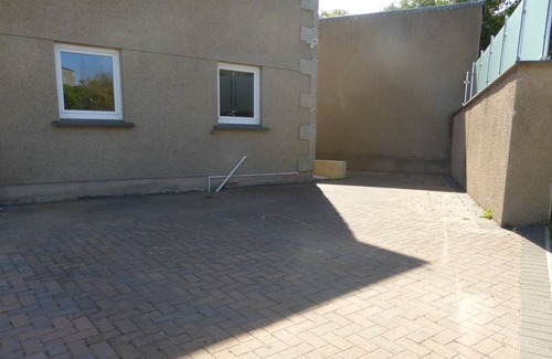 Chysauster Apartment | Luxury Seaviews Spacious Quiet Ground floor Apartment, Parking, Disabled access