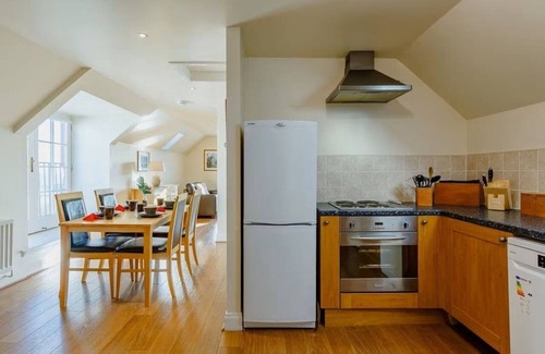 Latheronwheel Cabin | Luxury Self Catering Lodge & Barn - Along NC500 - Indoor Private Swimming Pool