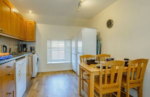 Latheronwheel Cabin | Luxury Self Catering Lodge & Barn - Along NC500 - Indoor Private Swimming Pool