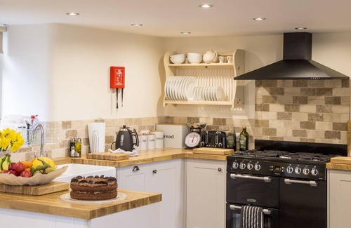 Litton Cottage | Luxury self-catering accomodation with breathtaking views for up to 10 people.