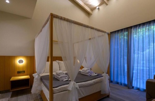 Artemisia Bed & Breakfast | Luxury Serenity at Denthis - The Absolute Getaway