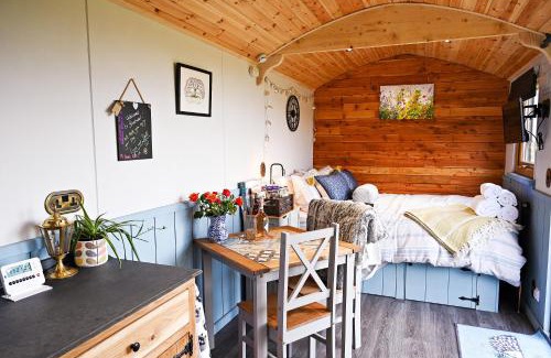 Monyash Ski Chalet | Luxury Shepherd Hut in the Peak District