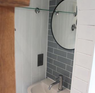 Stillingfleet Other | Luxury Shepherds hut - The Foxglove by the Lake