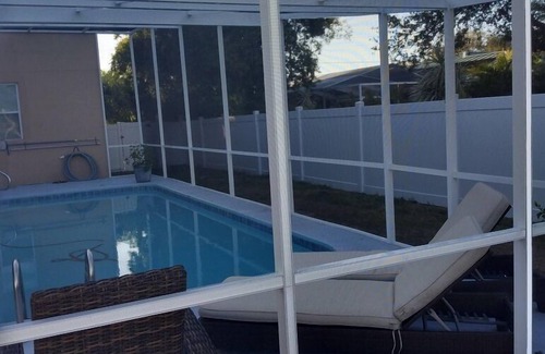 Harbor Bluffs House | Luxury Showstopper!Sleeps16 Pool Spa 2 miles to Beach W/Heated huge pool