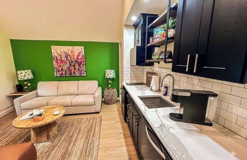 Wildwood Apartment | Luxury Side-by-Side Cabins in Wildwood, GA
