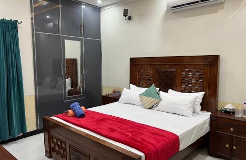 Mirpur House | Luxury Single Bedroom Apartment in Citi Housing & Single Room in Jhelum Cantt