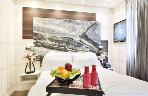 Zona Rosa Hotel | Luxury Single Room with Window