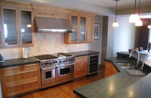 Salt Lake Mountain Resorts House | Luxury ski-in townhome in Solitude Resort