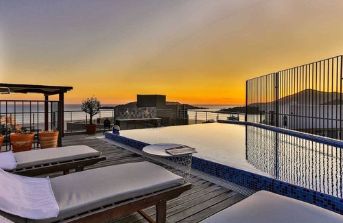Rafajlovici Apartment | Luxury Skyfall Penthouse