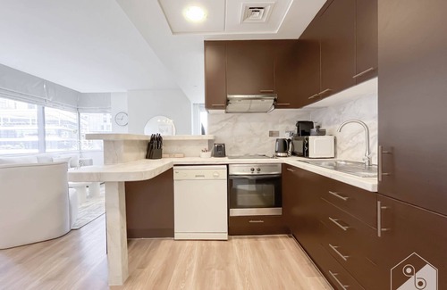 Bur Dubai Apartment | Luxury Skygardens Gorgeous 2B
