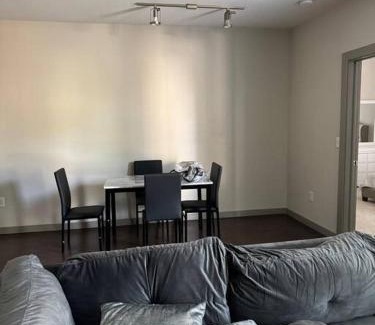 Houston Apartment | Luxury Skyline Escape French Touch Near Galleria