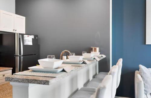 Downtown Pittsburgh Apartment | Luxury Skyline Retreat Pittsburgh