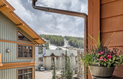 Copper Mountain Village Apartment | Luxury Slope & Village Views, Deck, Steps to Lifts