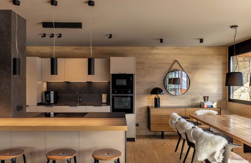 Soldeu Apartment | Luxury Snow Peak Residence