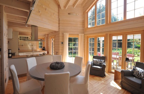 Boersch House | * Luxury solid wood holiday home in a dream location.