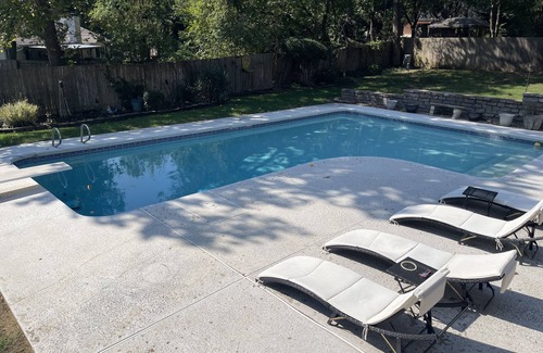 South Tulsa House | Luxury Southern Hills Home w/Pool great place for staycations,