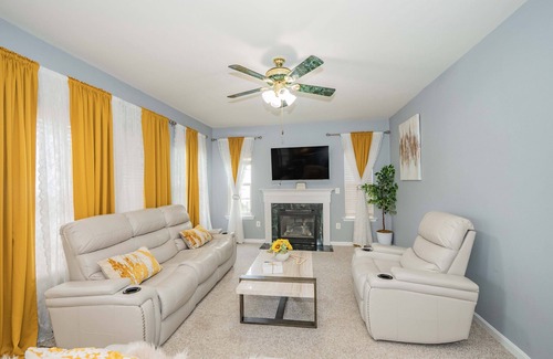 Montpelier House | Luxury & Spacious 5 BRS Near DC and Metro Station with Free Parking