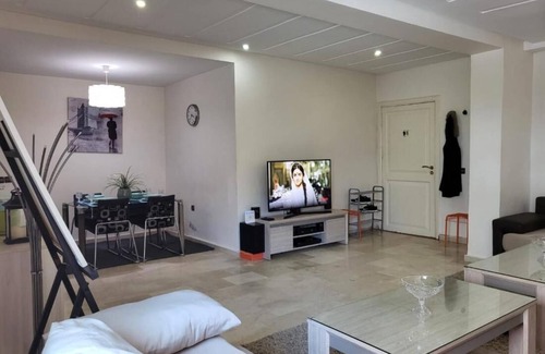 LA GIRONDE Apartment | Luxury Spacious Apartment Midtown Casablanca