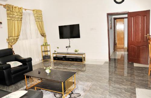 Kumasi Apartment | Luxury Spacious Apartment