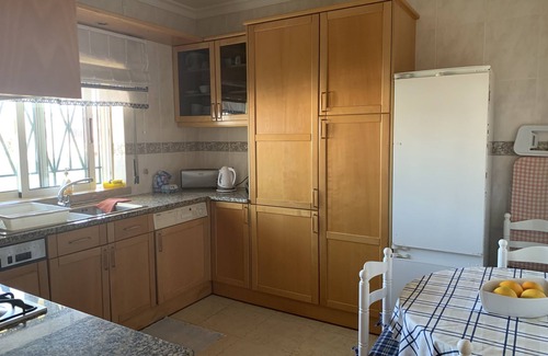 Gale Apartment | Luxury, spacious Gale apartment with superb sea views