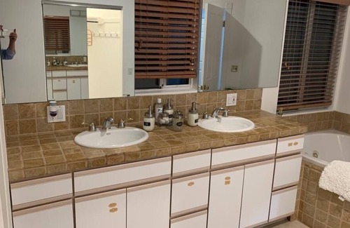 Agoura Hills House | Luxury spacious villa, sanctuary, gym, huge views