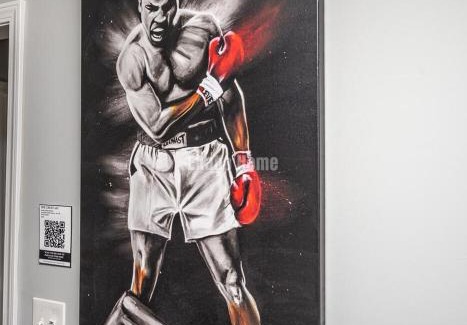 Marietta House | Luxury Sports Art Gallery - 15 mins to ATL Battery