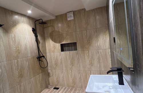 Port Harcourt Apartment | Luxury Standard Suite