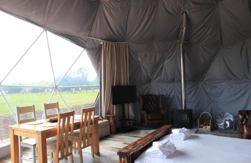 Cuddesdon House | Luxury Star Gazing Dome 2 JUPITER with cozy log burner