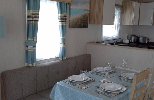 Christchurch House | Luxury Static Caravan Sited on 5* Hoburne Park, Christchurch, Dorset.
