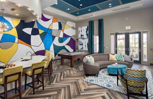 Sun Bay South Apartment | Luxury Stay in the Bay