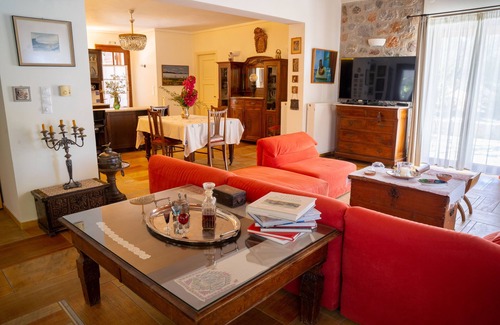 Alyfanta Villa | Luxury Stone-built 160sqm Villa in Olive Groove, On Waterfront