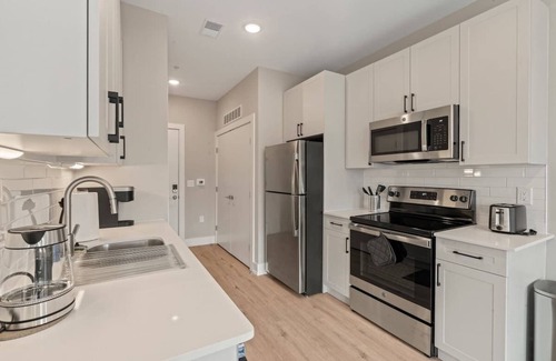 Northern Liberties Apartment | Luxury Studio | 1 Bed | Northern Liberties