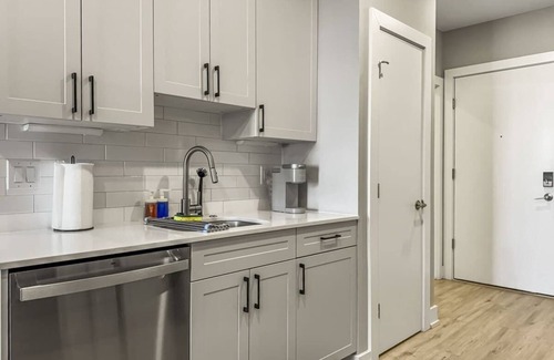 Northern Liberties Apartment | Luxury Studio | 1 Bed | Northern Liberties