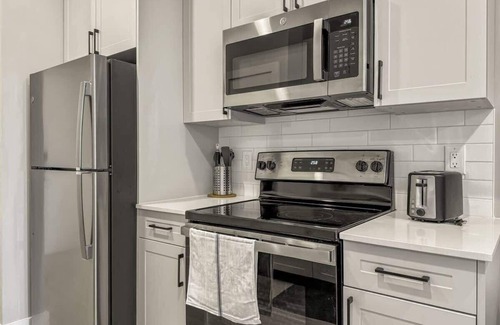 Northern Liberties Apartment | Luxury Studio | 1 Bed | Northern Liberties