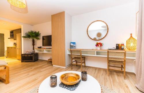 Orient Bay Apartment | Luxury Studio 6 Alamanda Resort Orient Bay