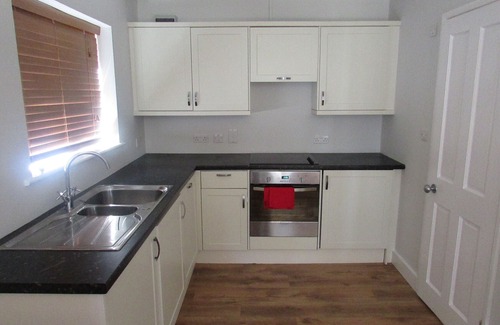 Cambridge Apartment | Luxury Studio Apartment for short term let near Addenbrookes and 10 minutes bus