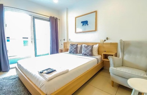East Legon Apartment | Luxury Studio Apartments with Rooftop Swimming Pool at The Gallery, East Legon Accra