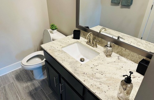 Forest Acres Apartment | Luxury Studio Ft. Jackson Downtown