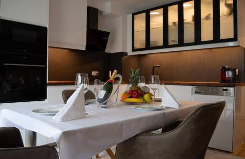 Rhein-Erft-Kreis District Apartment | Luxury Studio Siena in Frechen Bachem bei Koln
