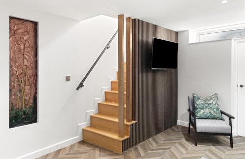 Grove Green Apartment | Luxury Studio Stratford London