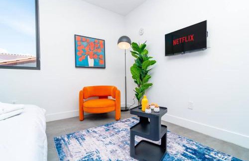 East Little Havana Apartment | Luxury Studio Suite with King Bed Near Brickell & Marlins Park