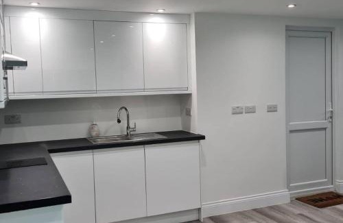 Rayners Lane Apartment | Luxury studio with parking whole unit to yourself